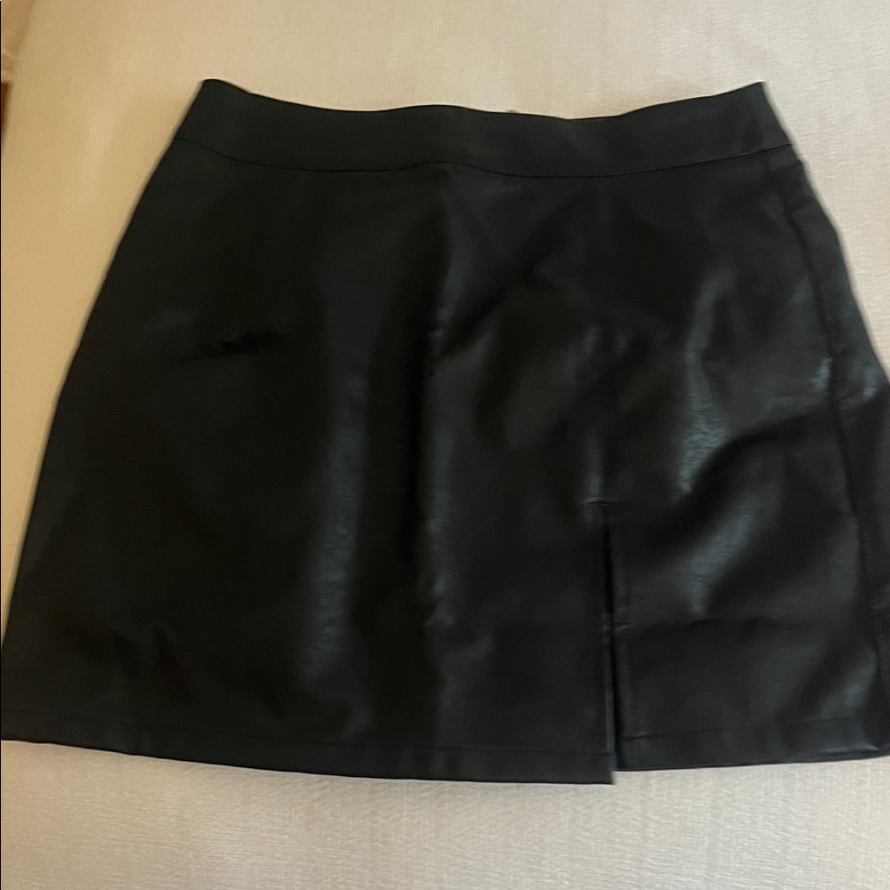 Black Faux Leather Mini Skirt - Classic Women's Skirt